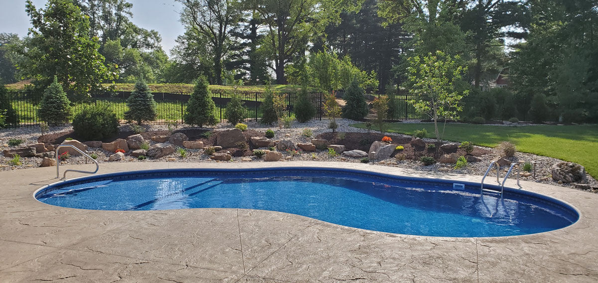 swimming pool installations evansville Indiana